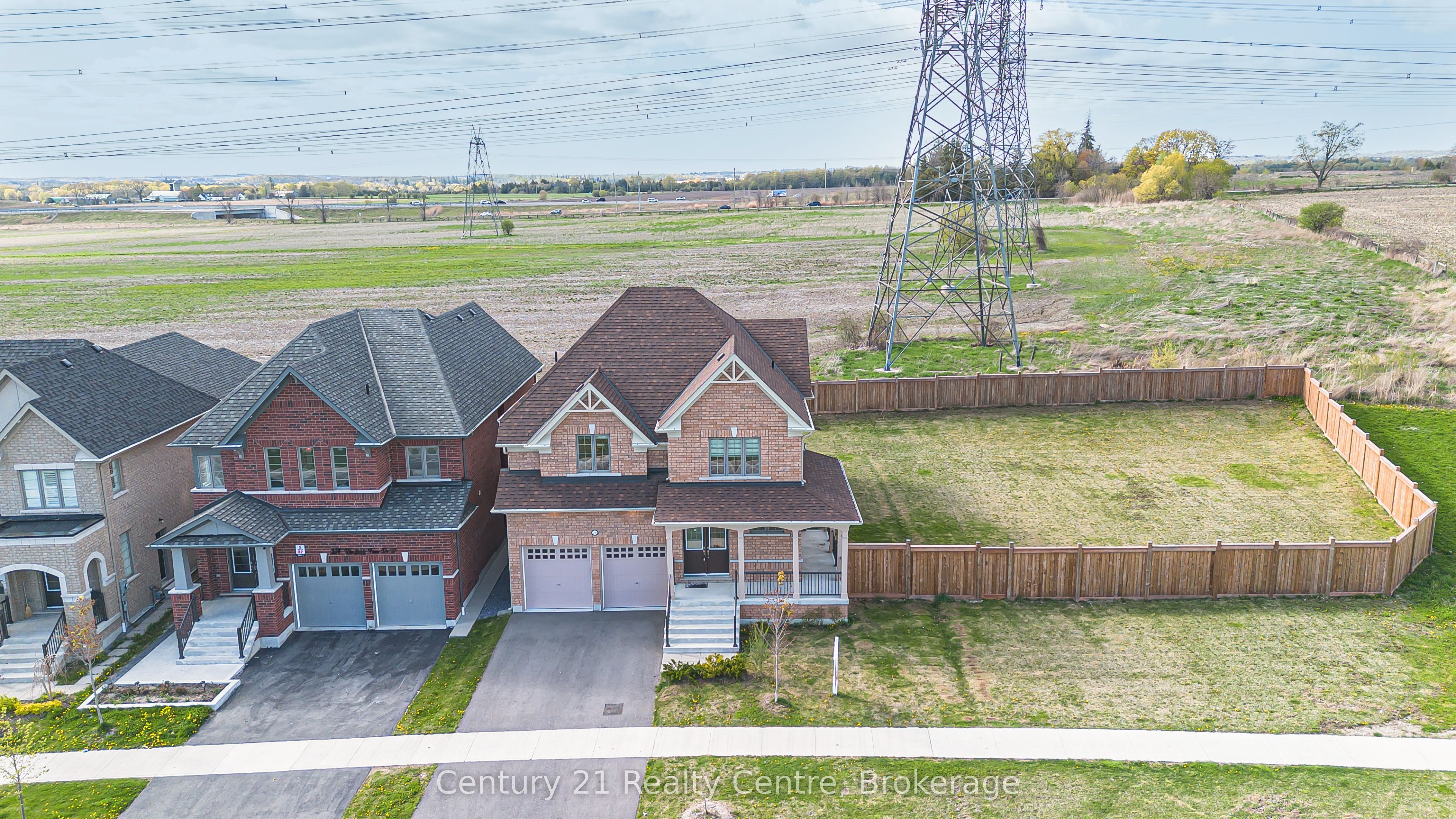 280 Windfields Farm Drive W