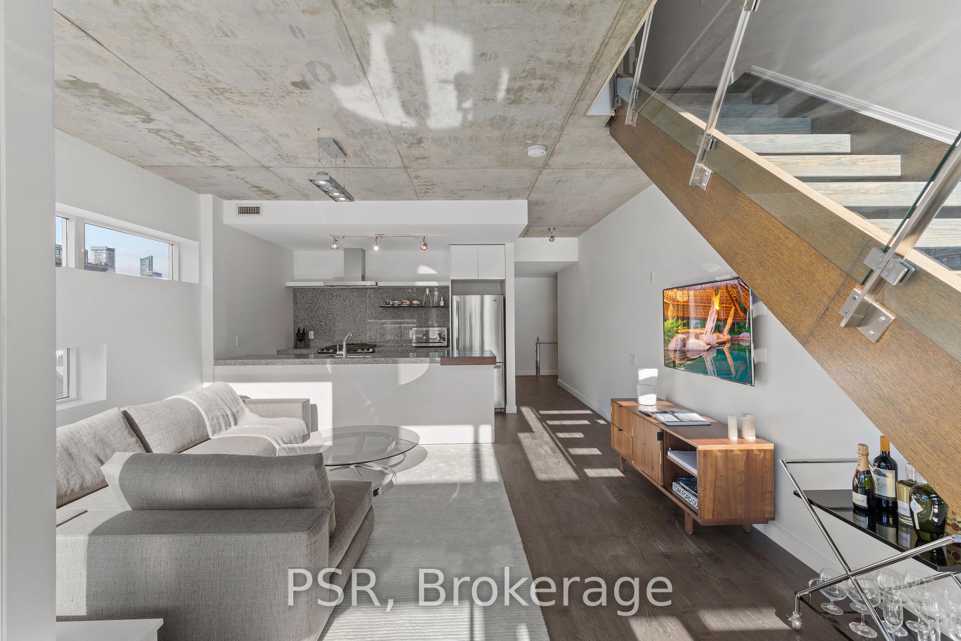 2 Bedrooms Condo at 75 Portland, Toronto For sale
