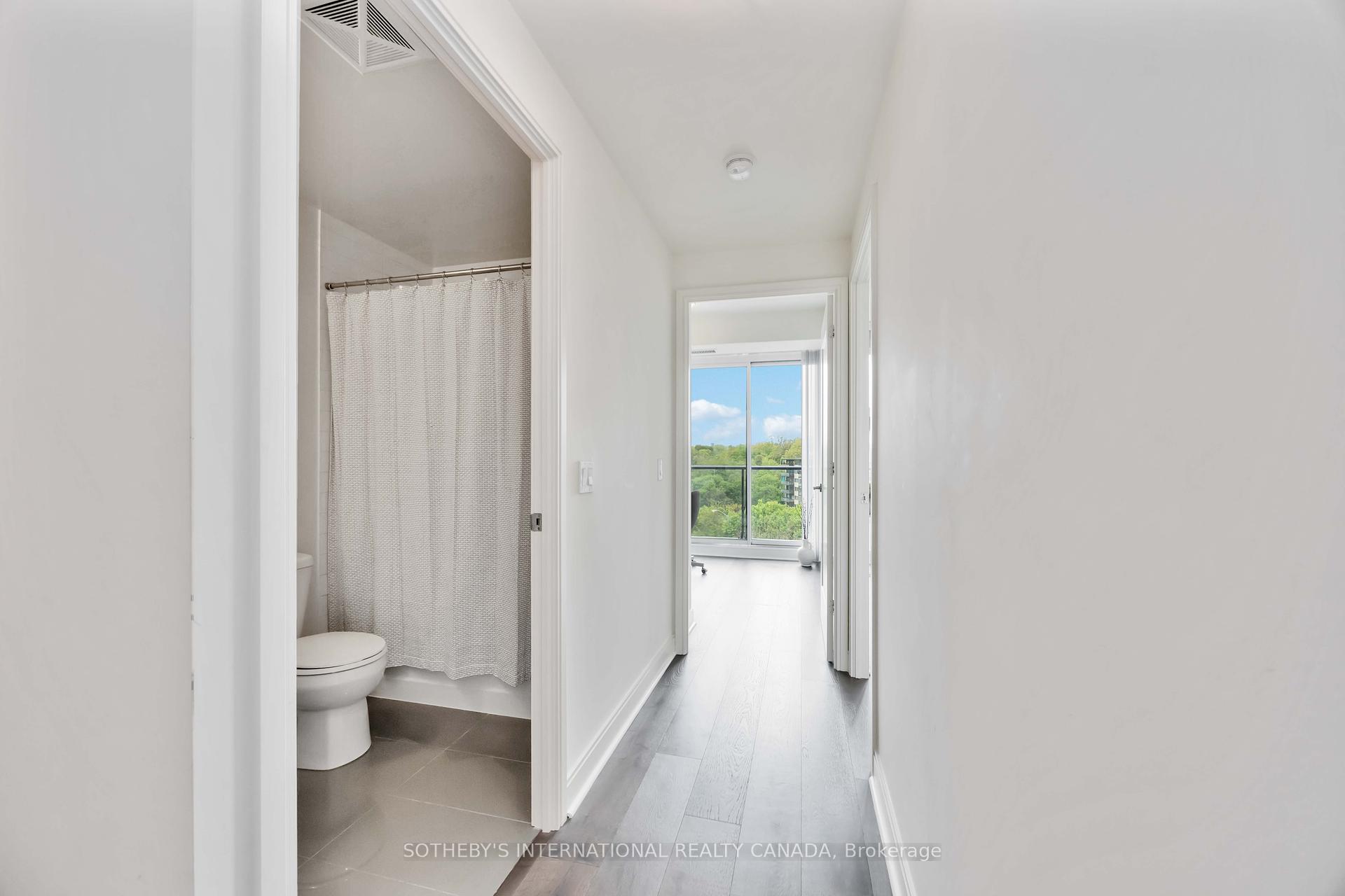 2 Bedrooms Condo at 825 Church, Toronto For sale