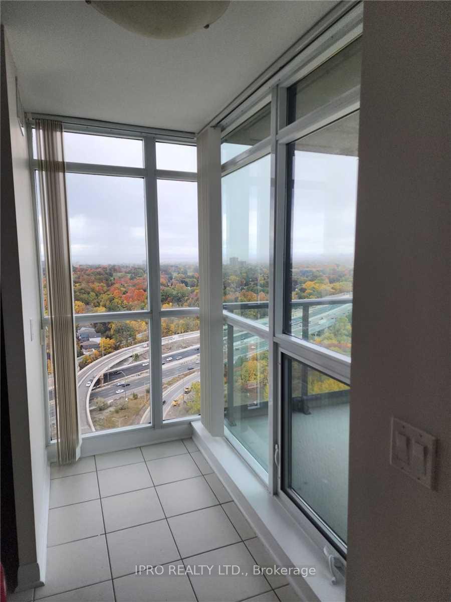 2 Bedrooms Condo at 225 Sherway,  Toronto For sale