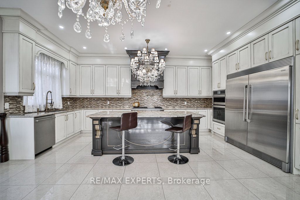 28 Pendergast Court