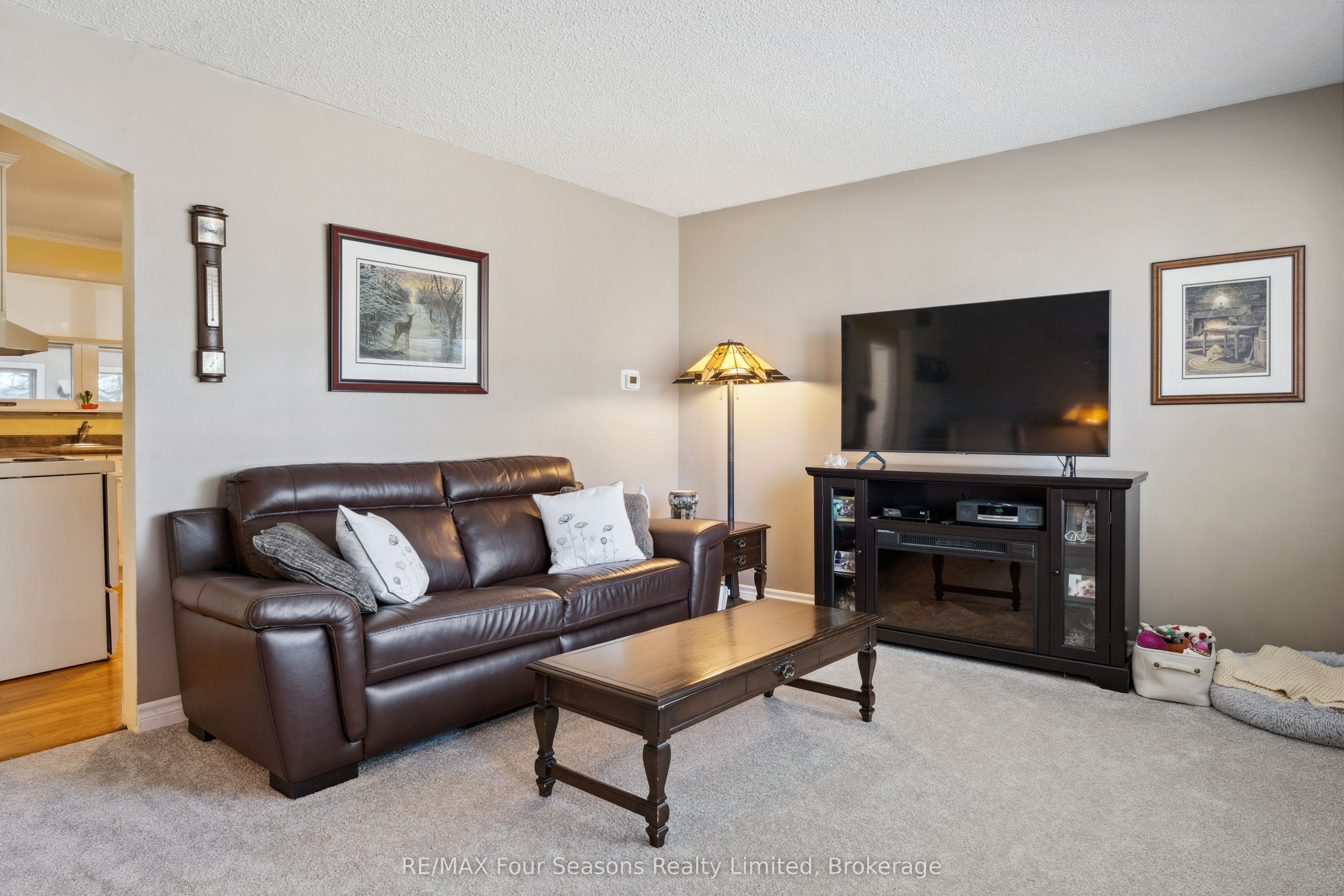 46 ERIE Street, Collingwood, ON L9Y 1P4