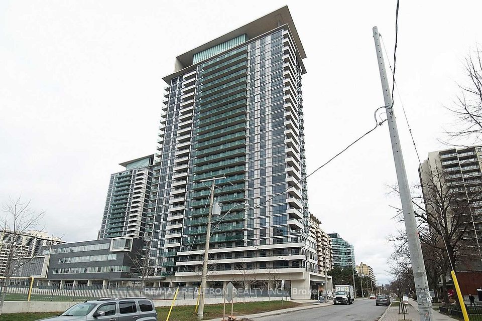 70 Roehampton Avenue