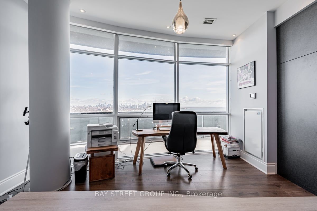 80 Marine Parade Drive, #LPH01