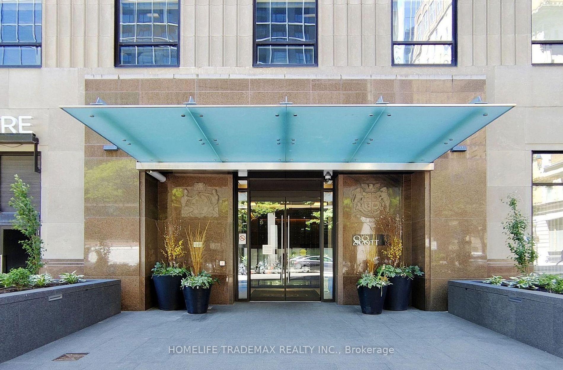 2 Bedrooms Condo at 88 Scott,  Toronto For sale