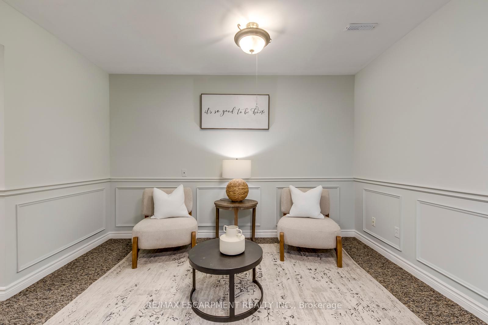 3 Bedrooms Condo at 2880 Headon Forest,  Burlington For sale