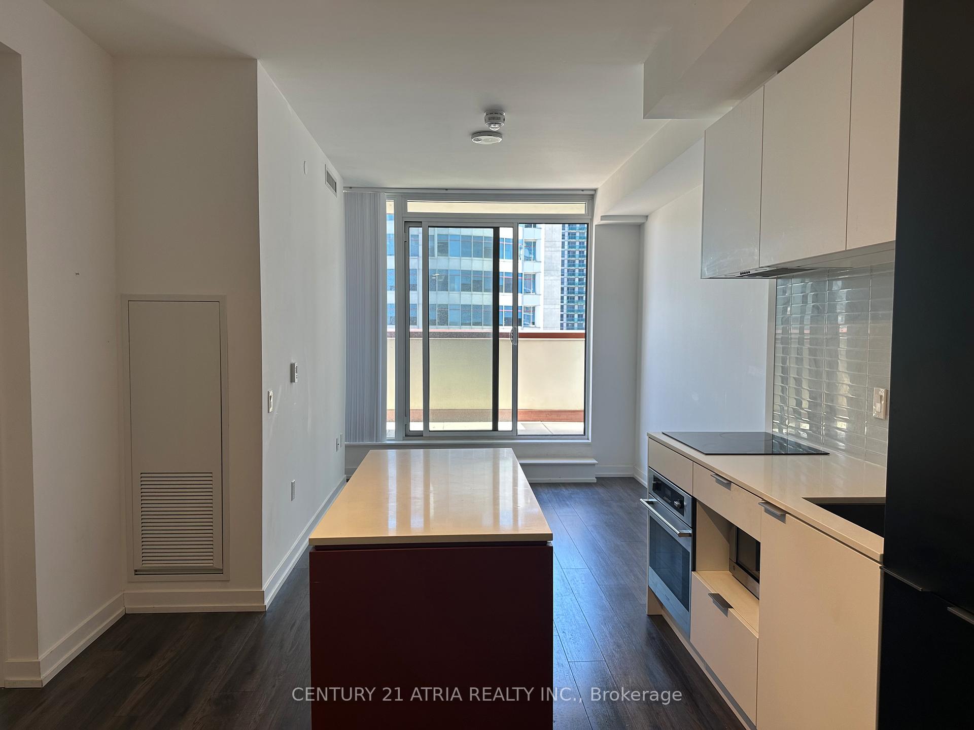 1 Bedroom Condo at 33 Helendale, Toronto For sale