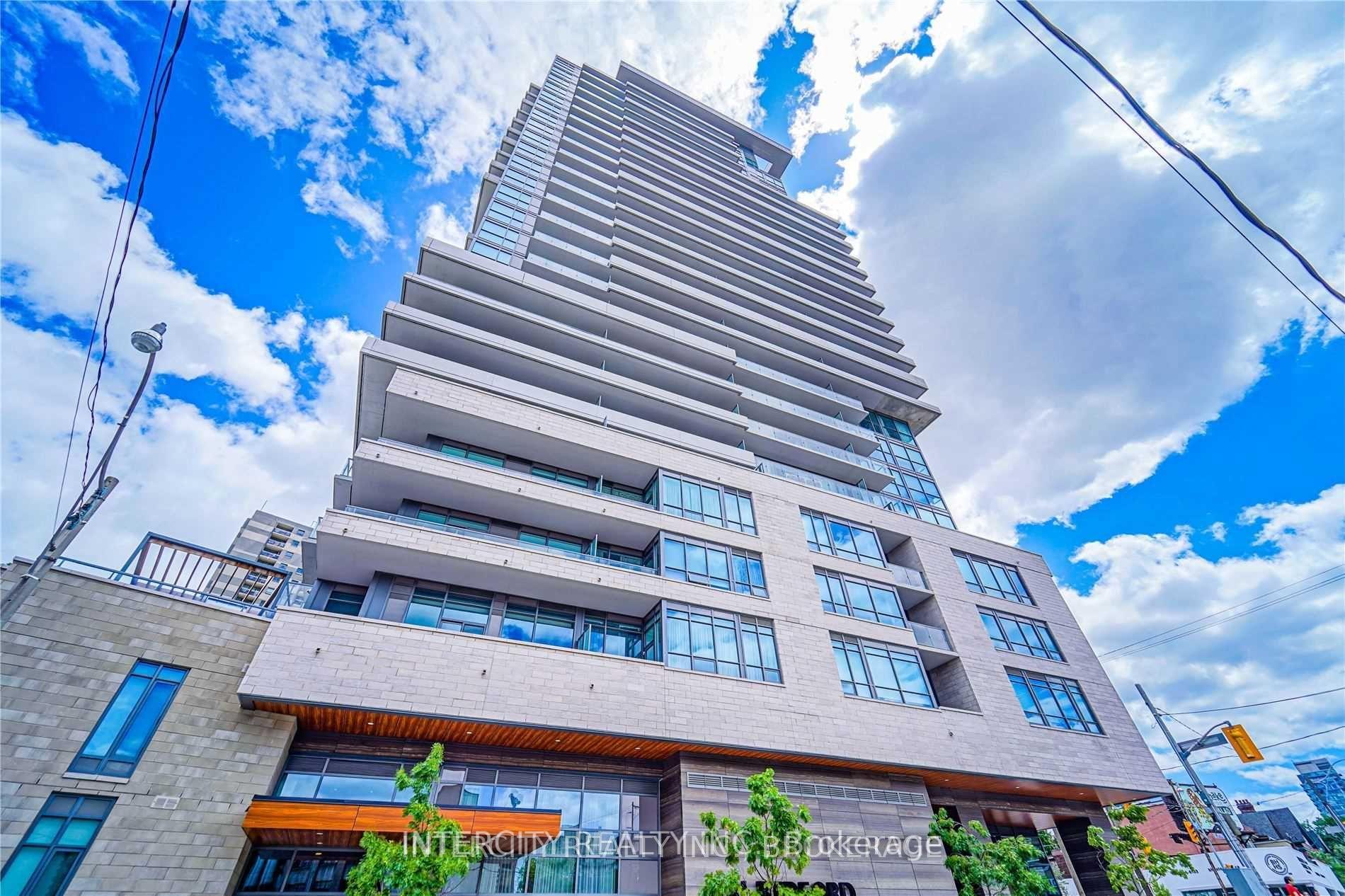 3 Bedrooms Condo at 181 Bedford, Toronto For sale
