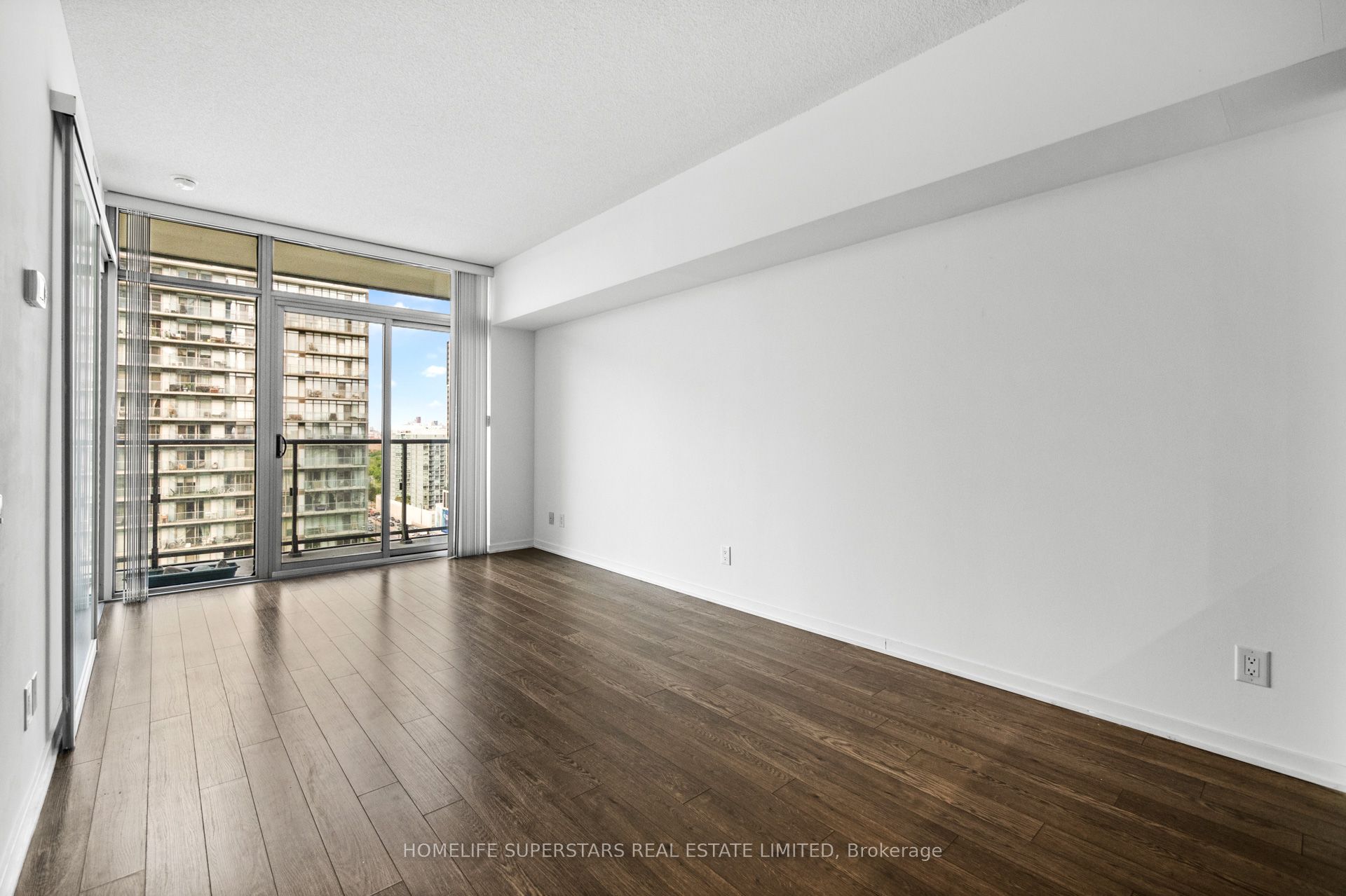 105 The Queensway Avenue, #1901