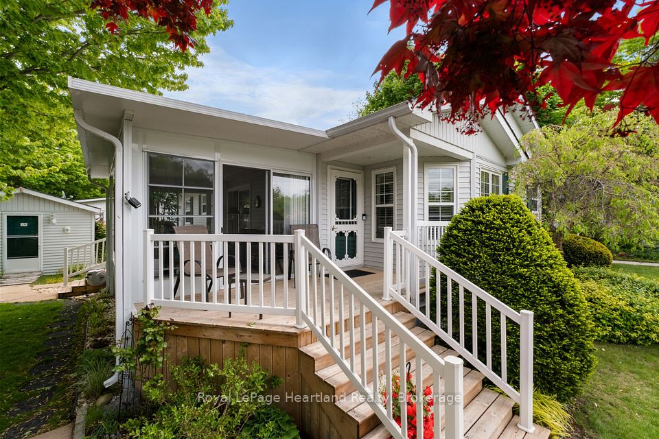81402 Champlain Boulevard, Ashfield-Colborne-Wawanosh, ON N7A 3Y2