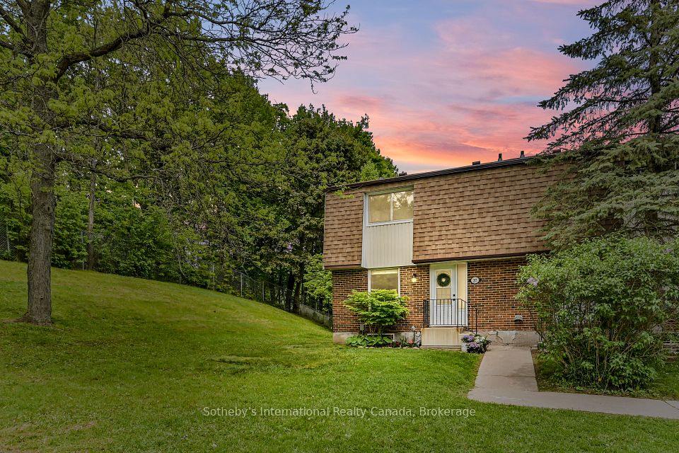 217 Kingham