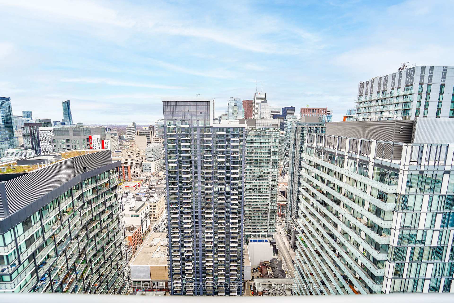 1 Bedroom Condo at 108 Peter, Toronto For sale