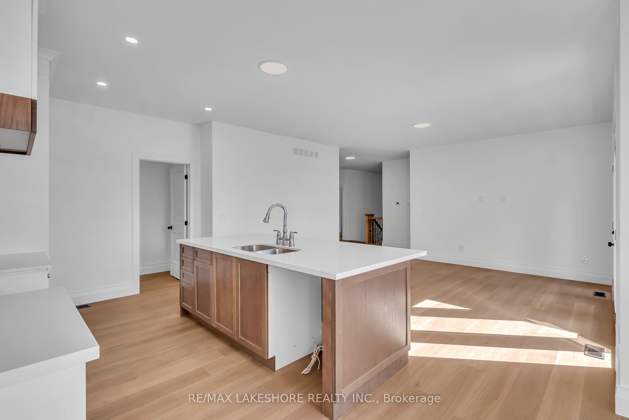 20-1000 D'ARCY Street