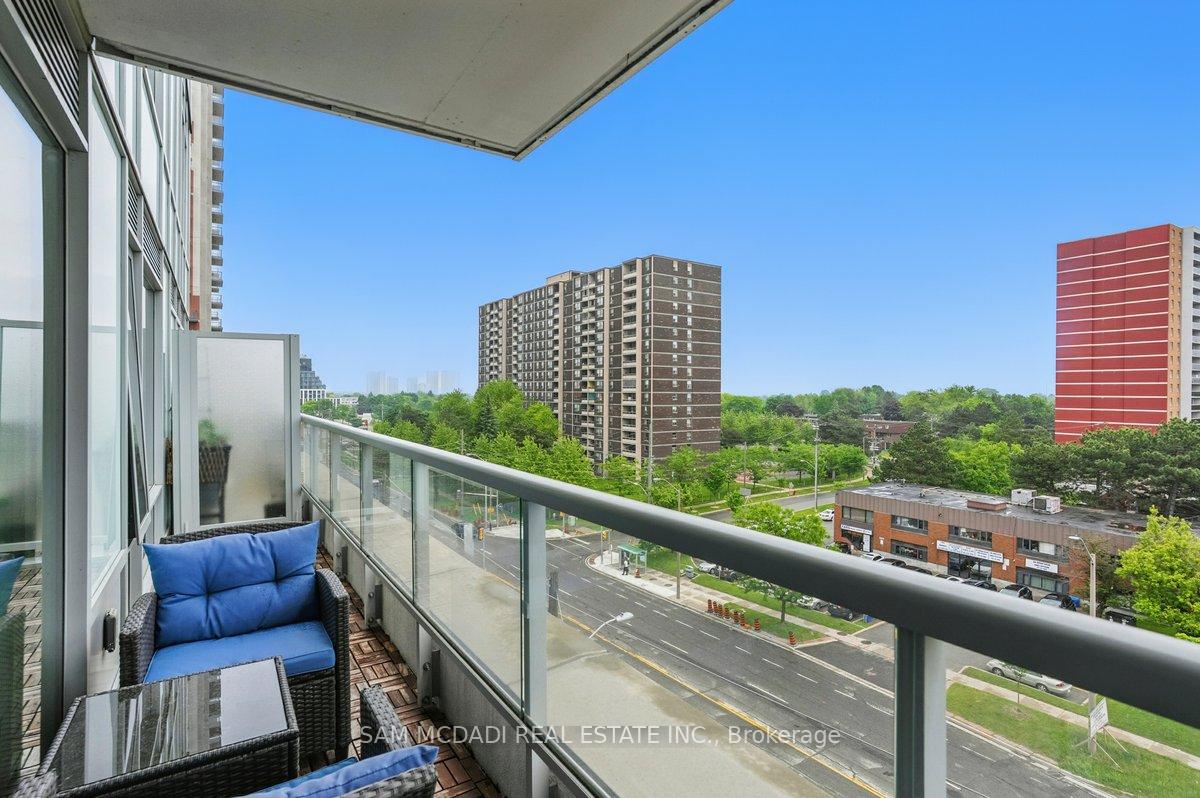 2 Bedrooms Condo at 3220 Sheppard, Toronto For sale