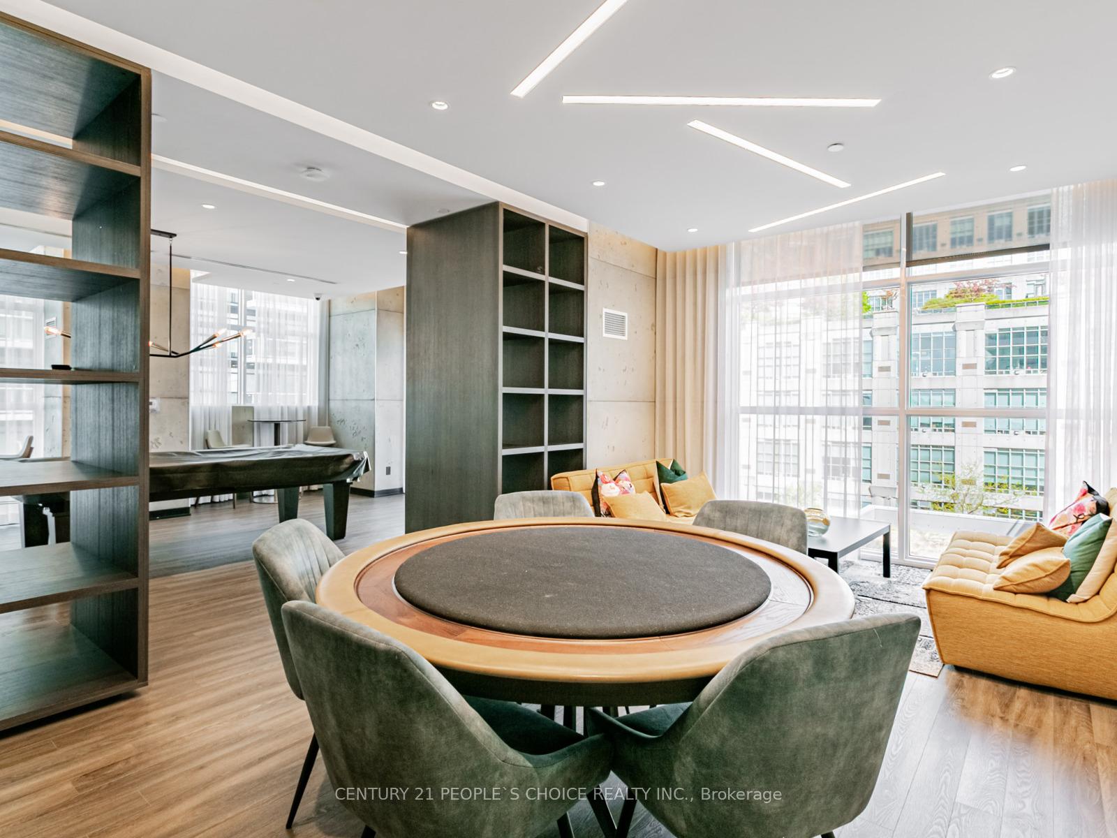 2 Bedrooms Condo at 251 Manitoba, Toronto For sale