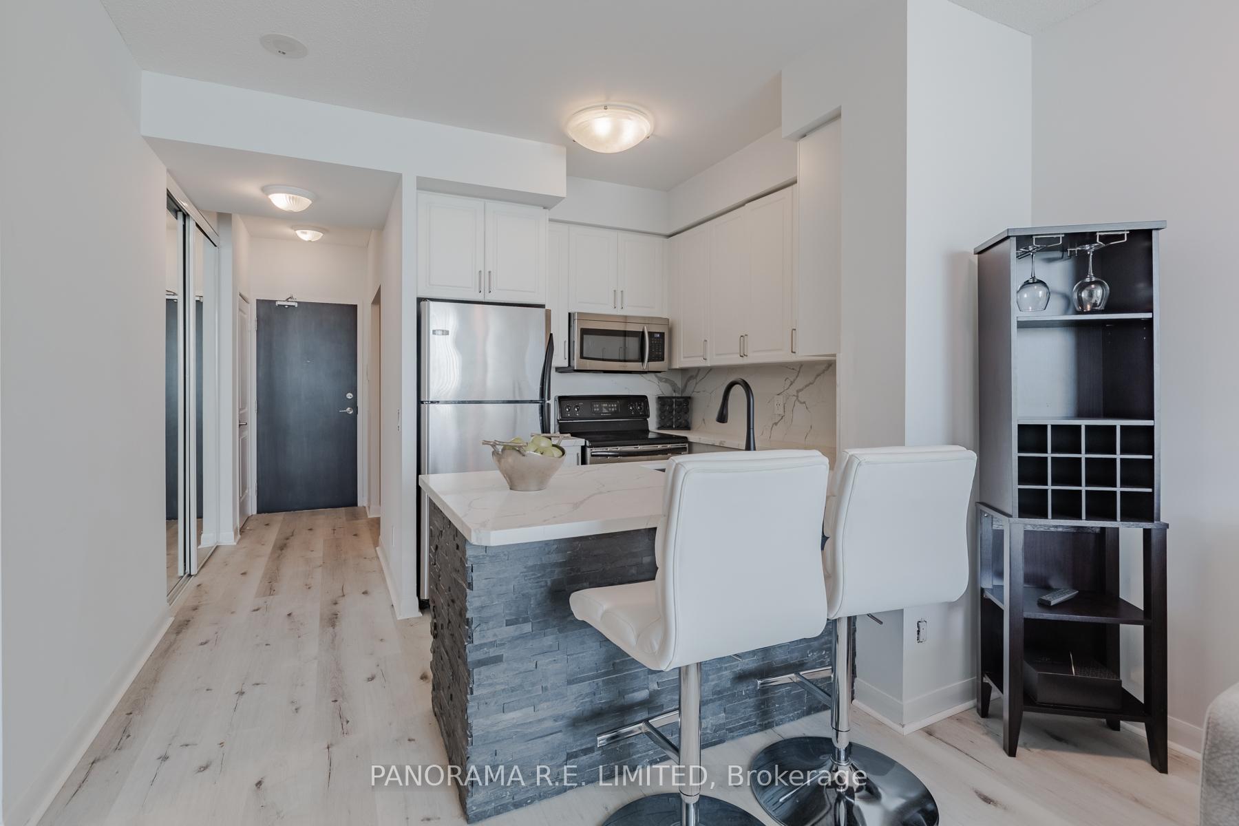 3 Bedrooms Condo at 235 Sherway Gardens, Toronto For sale