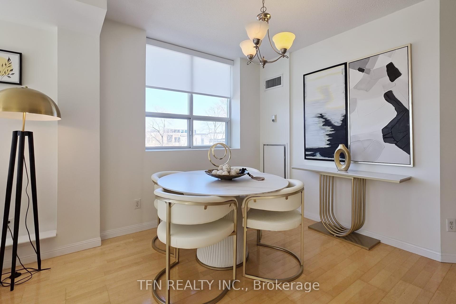 3 Bedrooms Condo at 3130 Yonge,  Toronto For sale