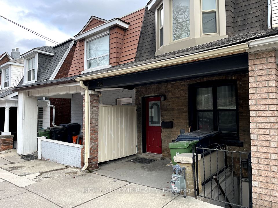 1301 Davenport