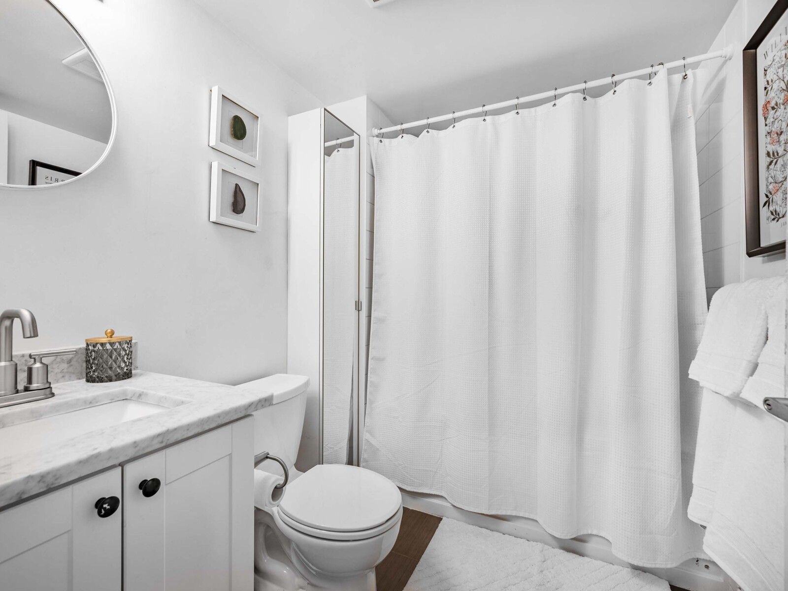 816 Lansdowne Avenue 114