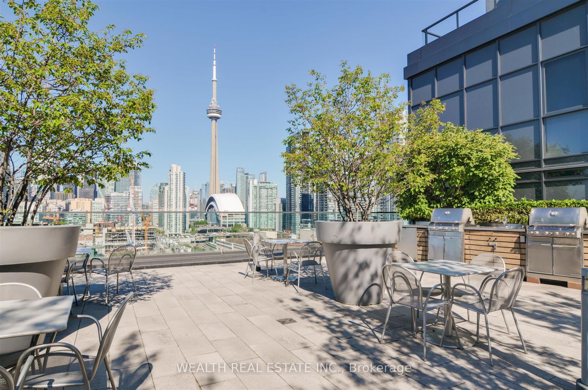 1 Bedroom Condo at 560 Front,  Toronto For sale