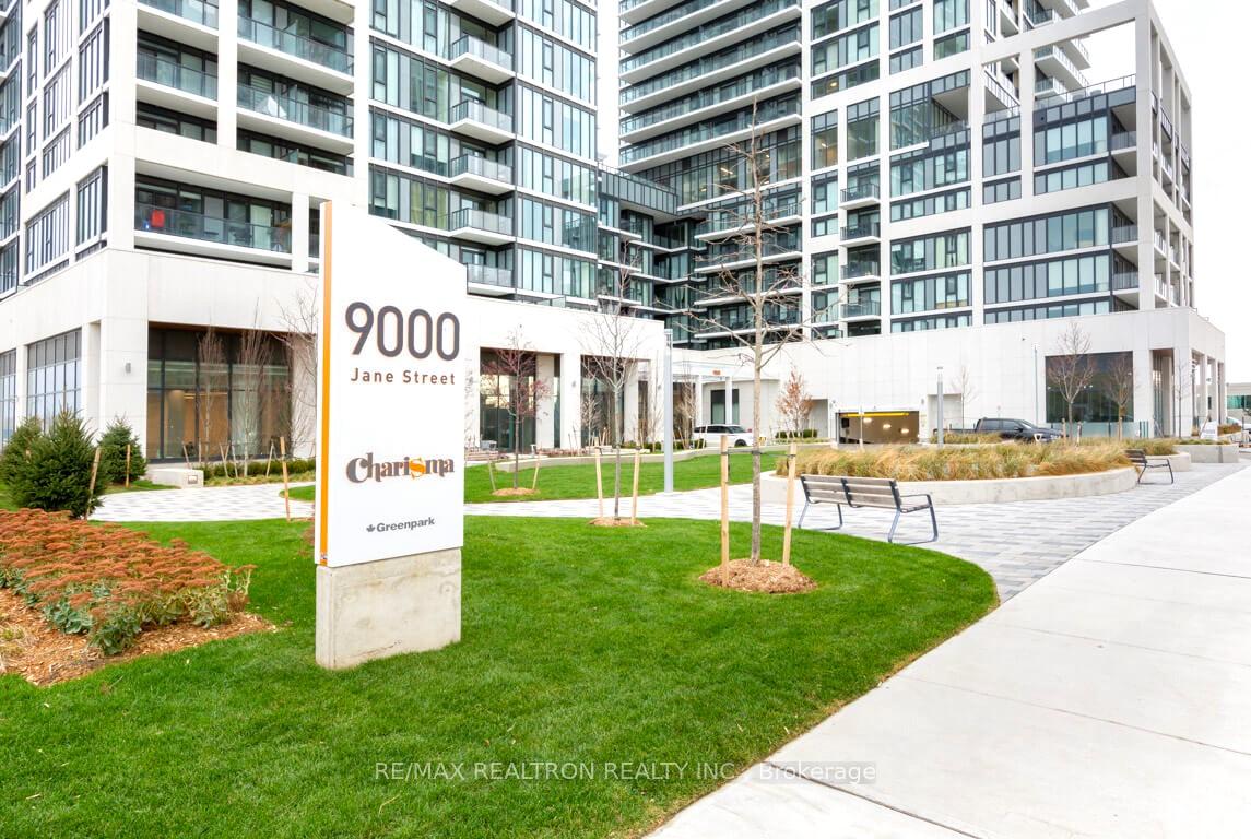 1 Bedroom Condo at 9000 Jane, Vaughan For sale