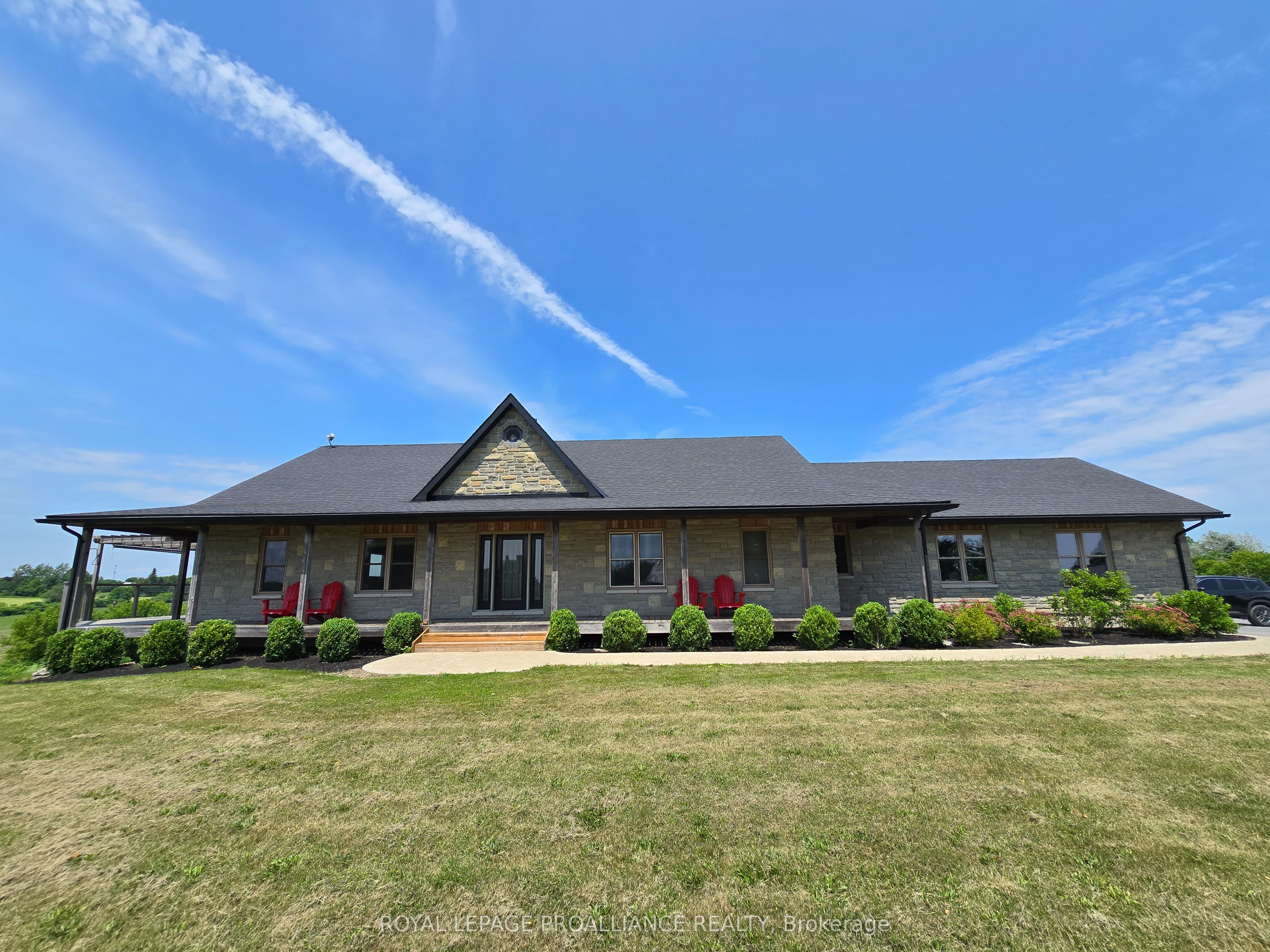 13762 Loyalist Parkway, Prince Edward County, ON K0K 1A0