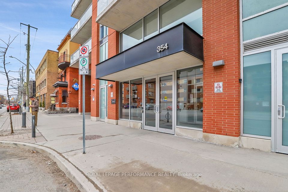 354 Gladstone