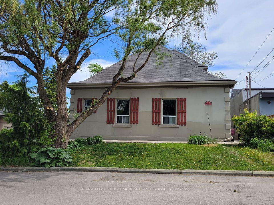 #1 - 303 East 19 Street, Hamilton, ON L9A 4S6