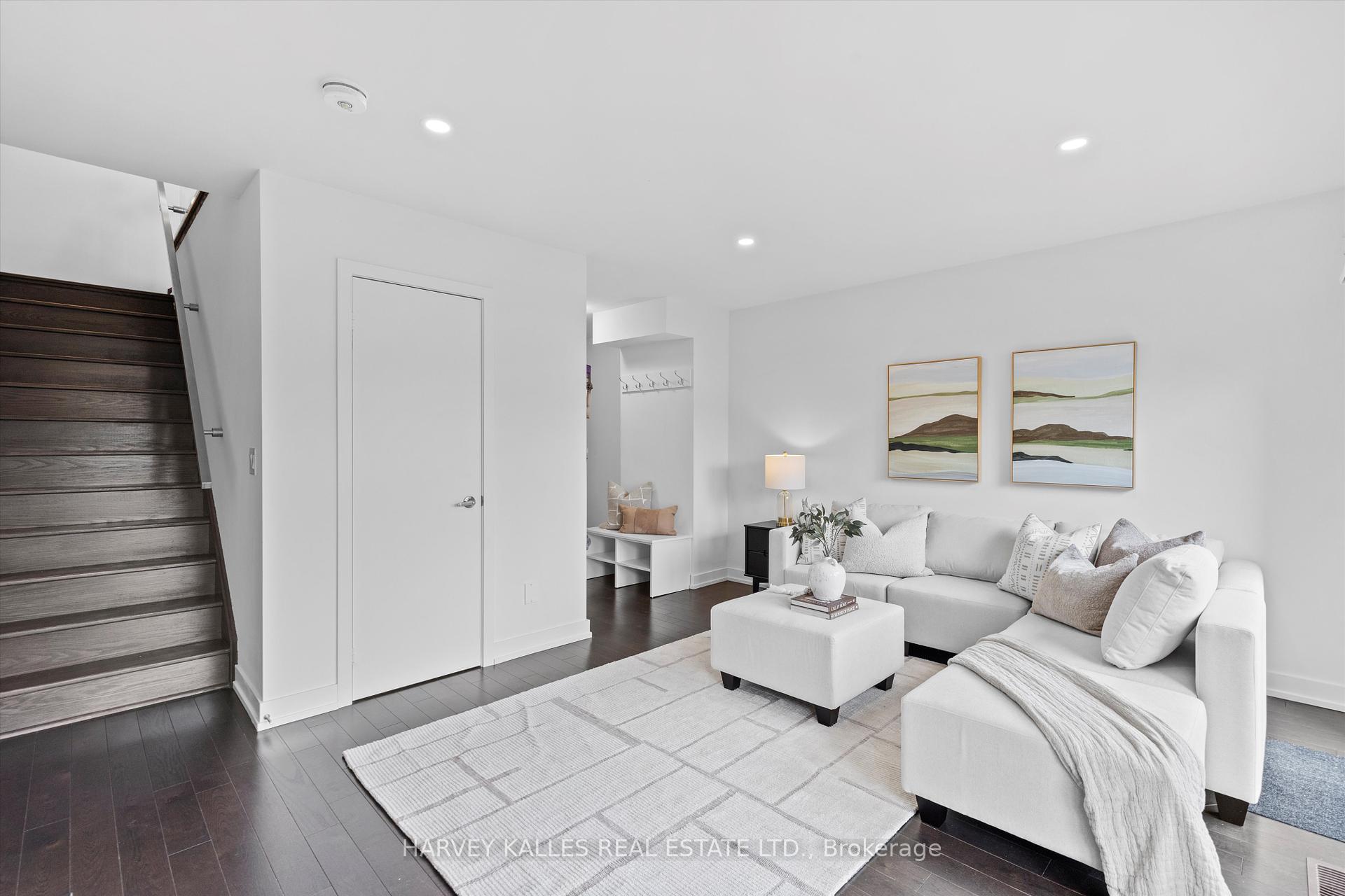 609A Harvie Avenue
