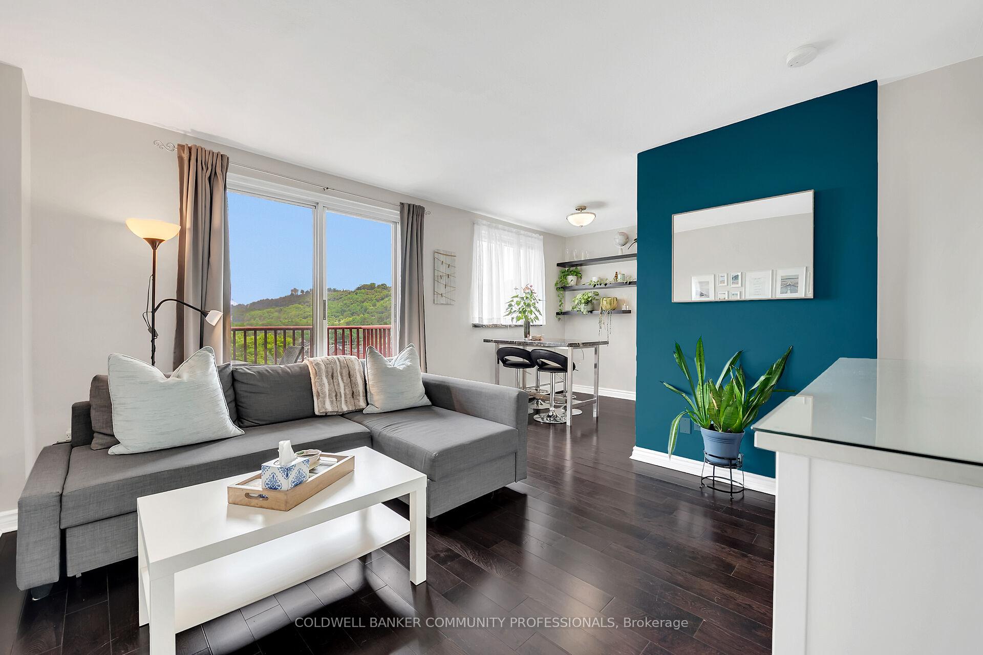 1 Bedroom Condo at 141 Catharine, Hamilton For sale