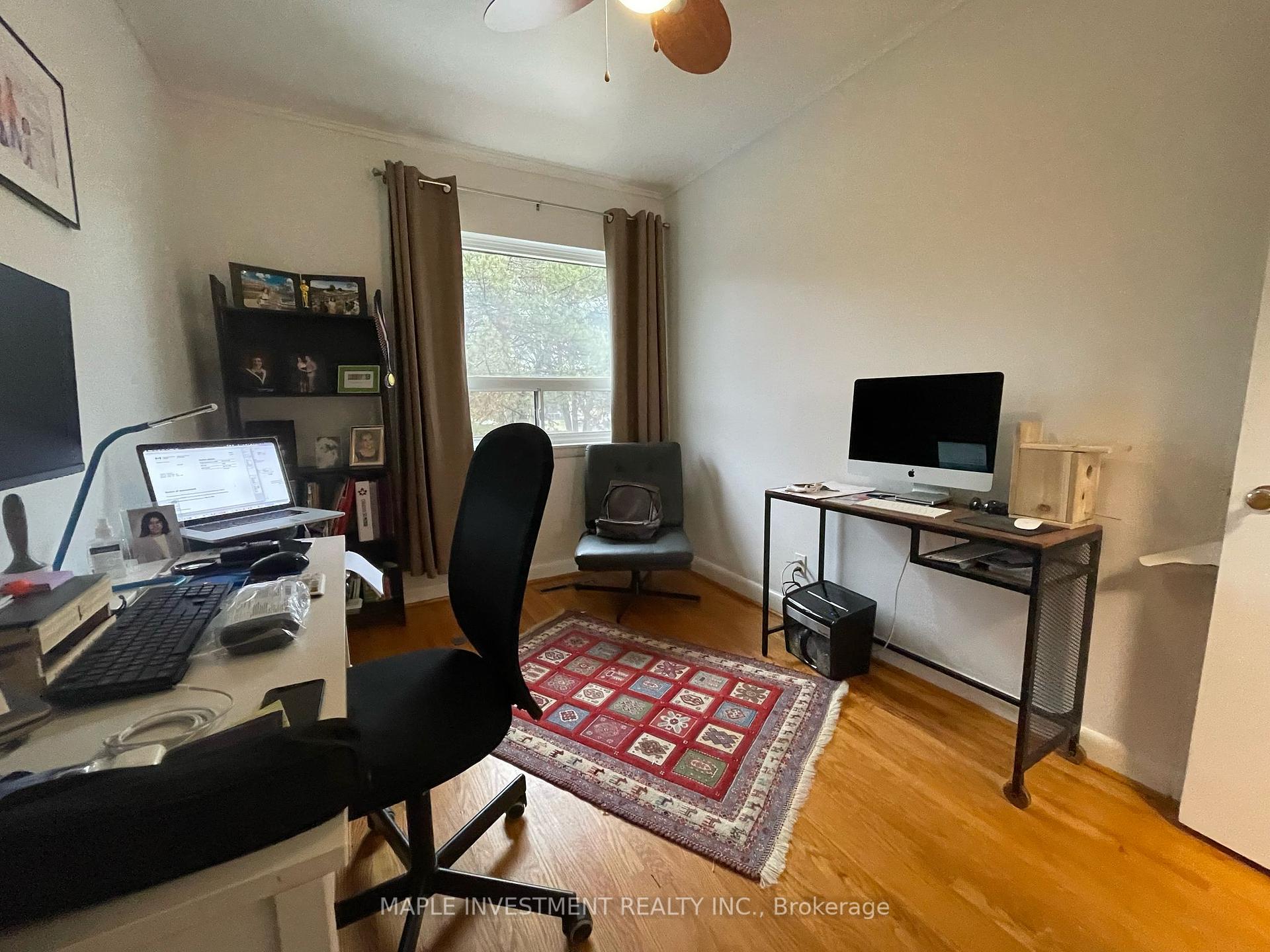 3 Bedrooms Condo at 70 Broadpath, Toronto For sale
