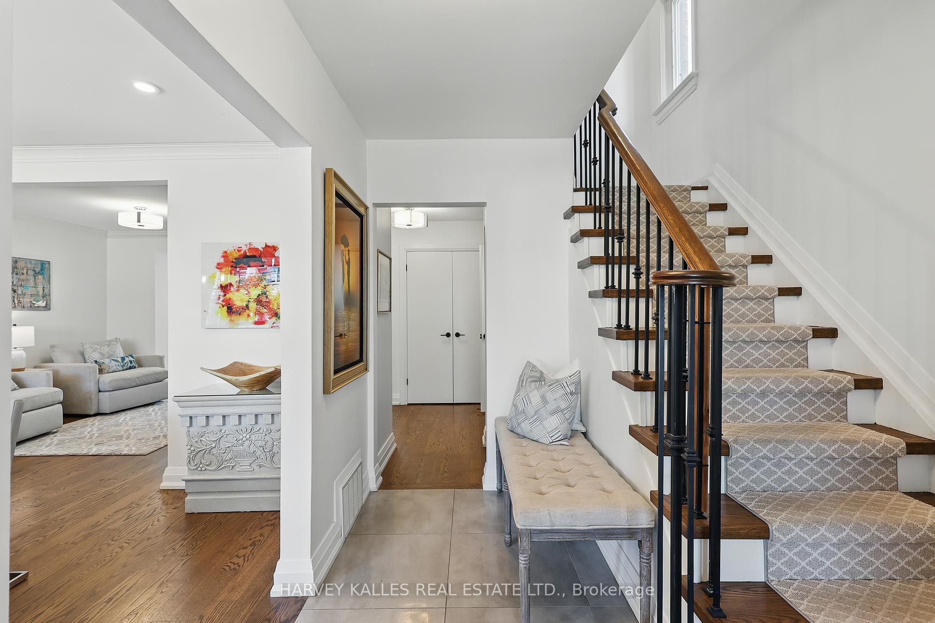 219 Delhi Avenue