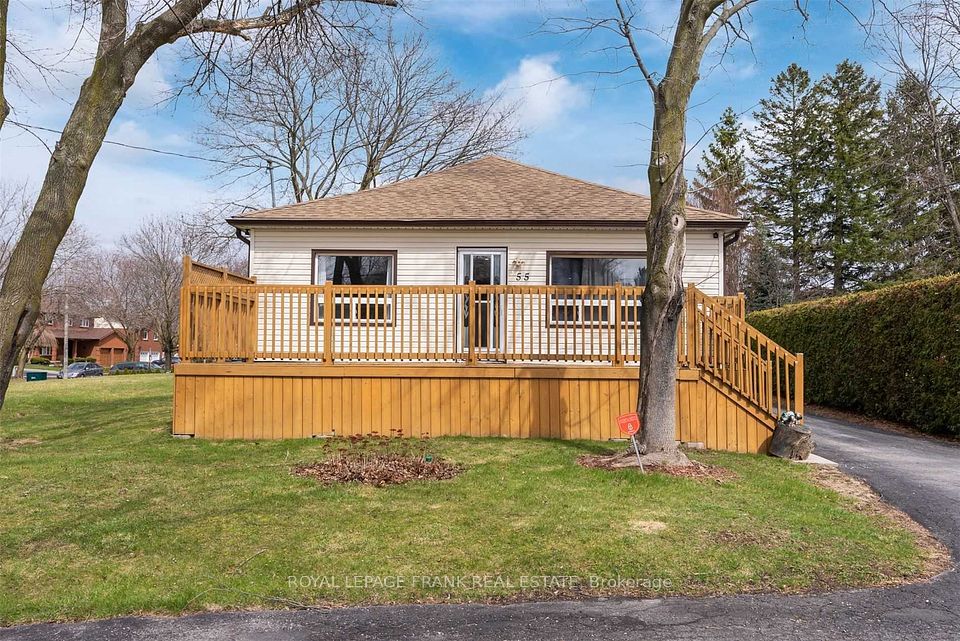 55 Garrard Road, Whitby, ON L1N 3K4