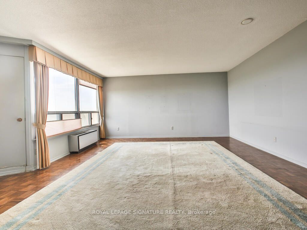 288 Mill Road, #F19