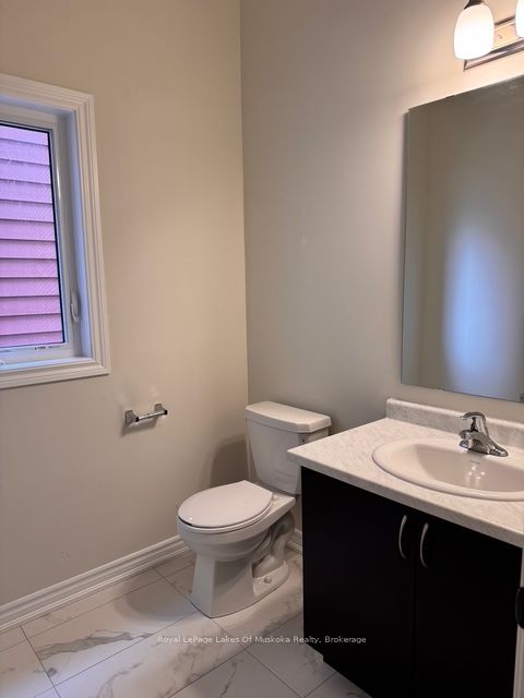 315 Beechwood Forest Lane, Gravenhurst, ON P1P 0H8