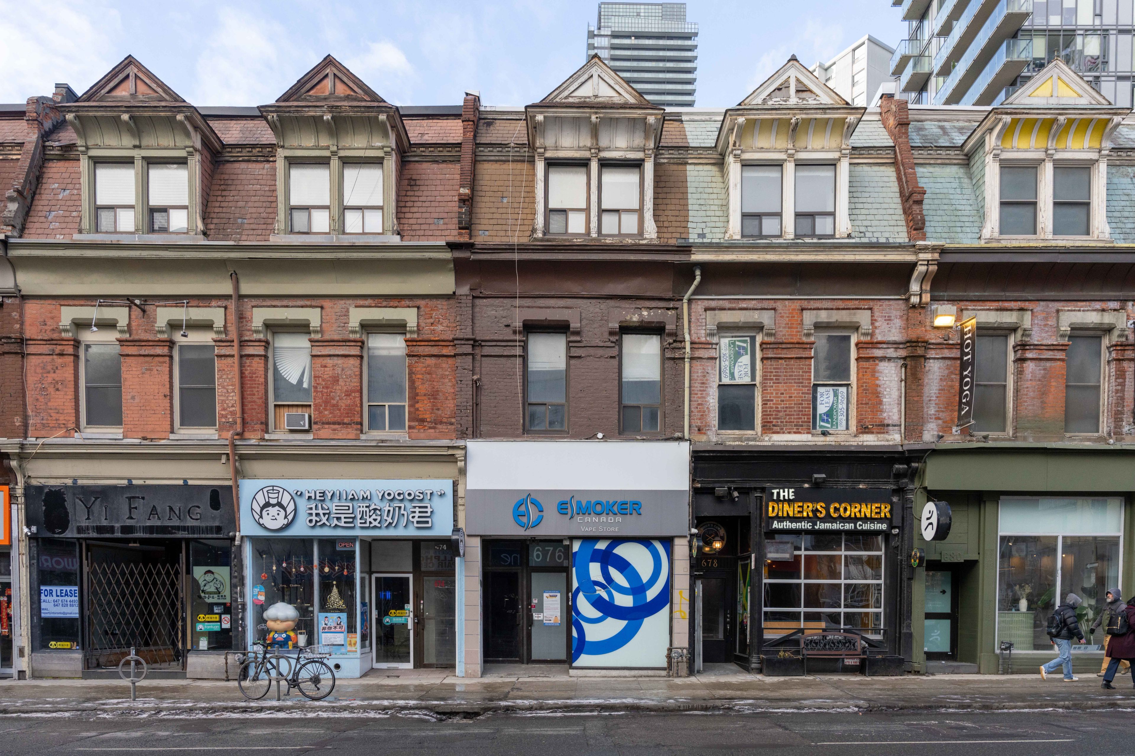 676 Yonge Street Toronto C01 Ontario M4Y 2A6