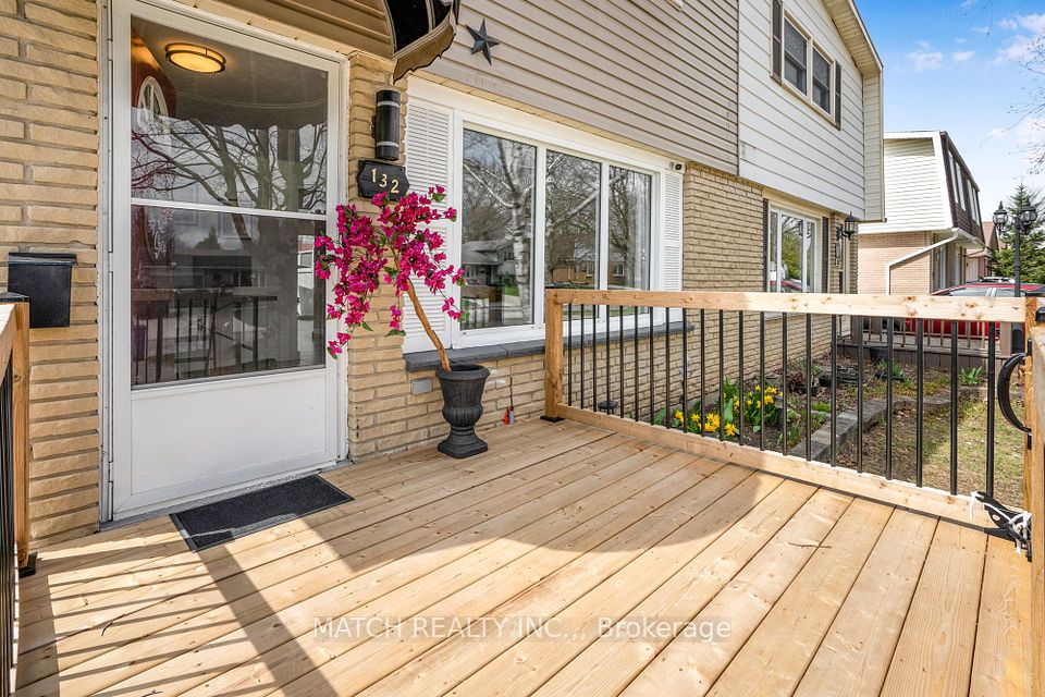 132 Berry Street, Chatham-Kent, ON N7M 3B3