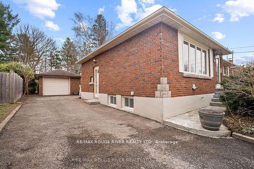 6478 Brock Street, Niagara Falls, ON L2J 1W3