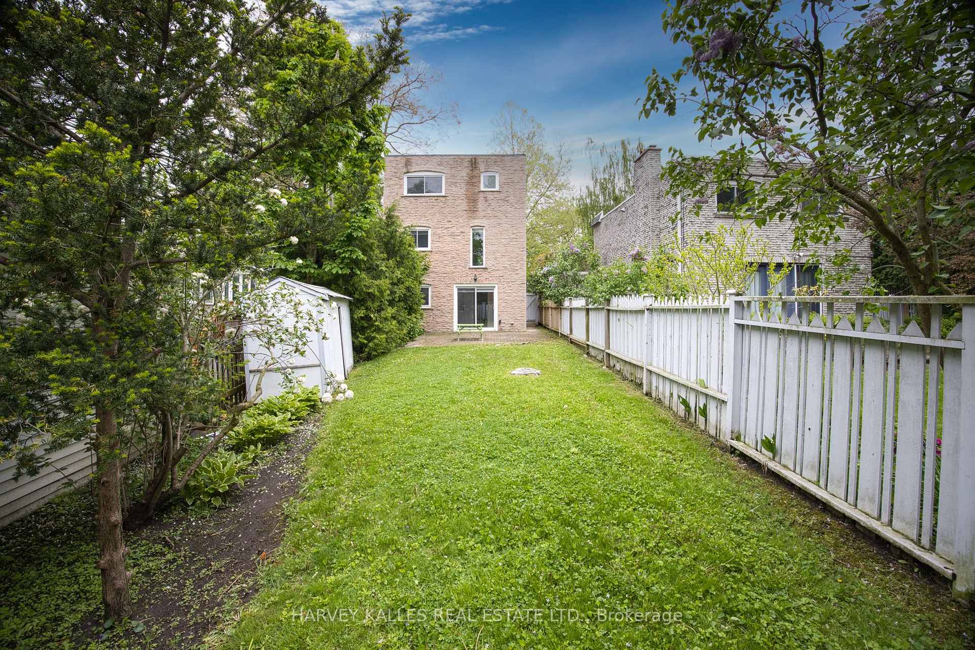 14 Brynhurst Court