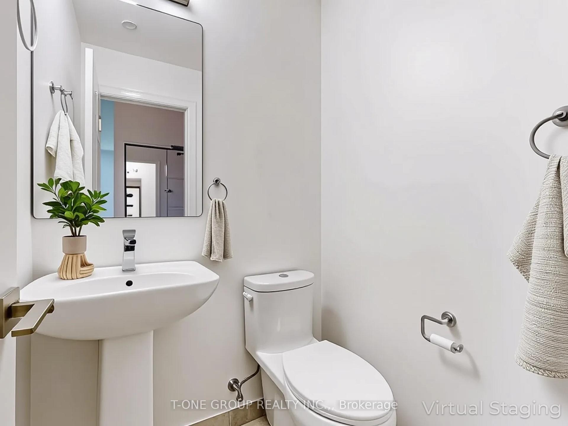 2 Bedrooms Condo at 591 Sheppard, Toronto For sale