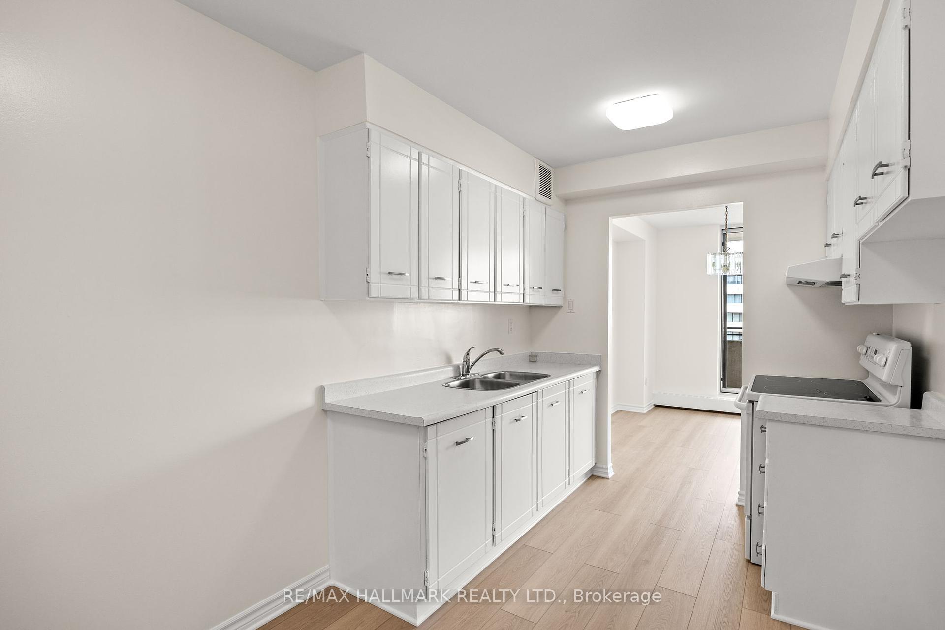 1 Bedroom Condo at 101 Prudential,  Toronto For sale