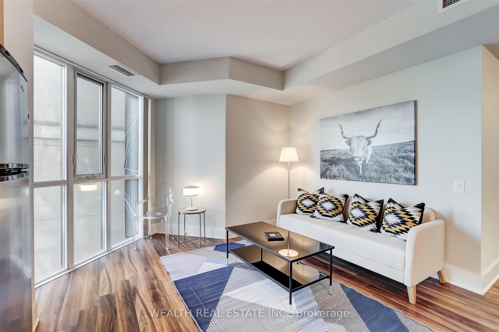 1 Bedroom Condo at 560 Front,  Toronto For sale