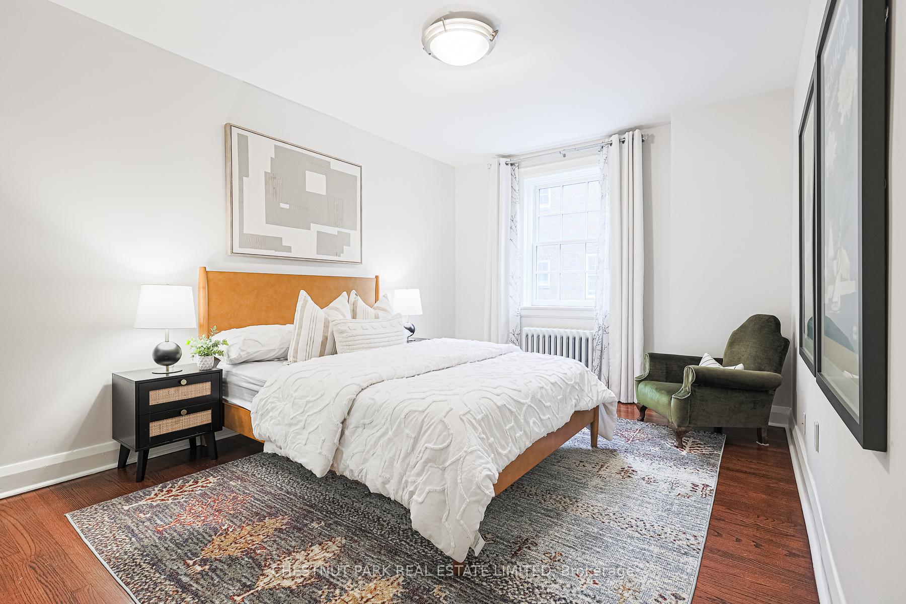 4 Bedrooms Condo at 480 Oriole, Toronto For sale