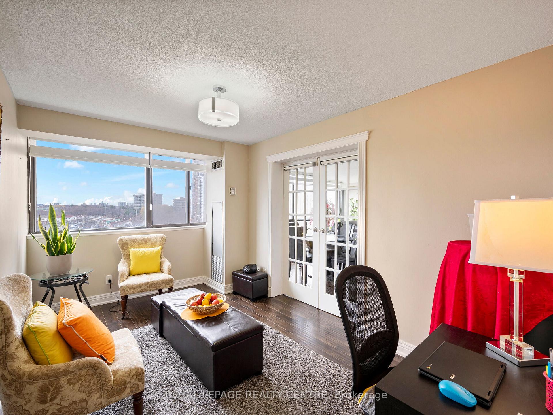 #602 – 200 Robert Speck Parkway, Mississauga, ON L4Z 1S3
