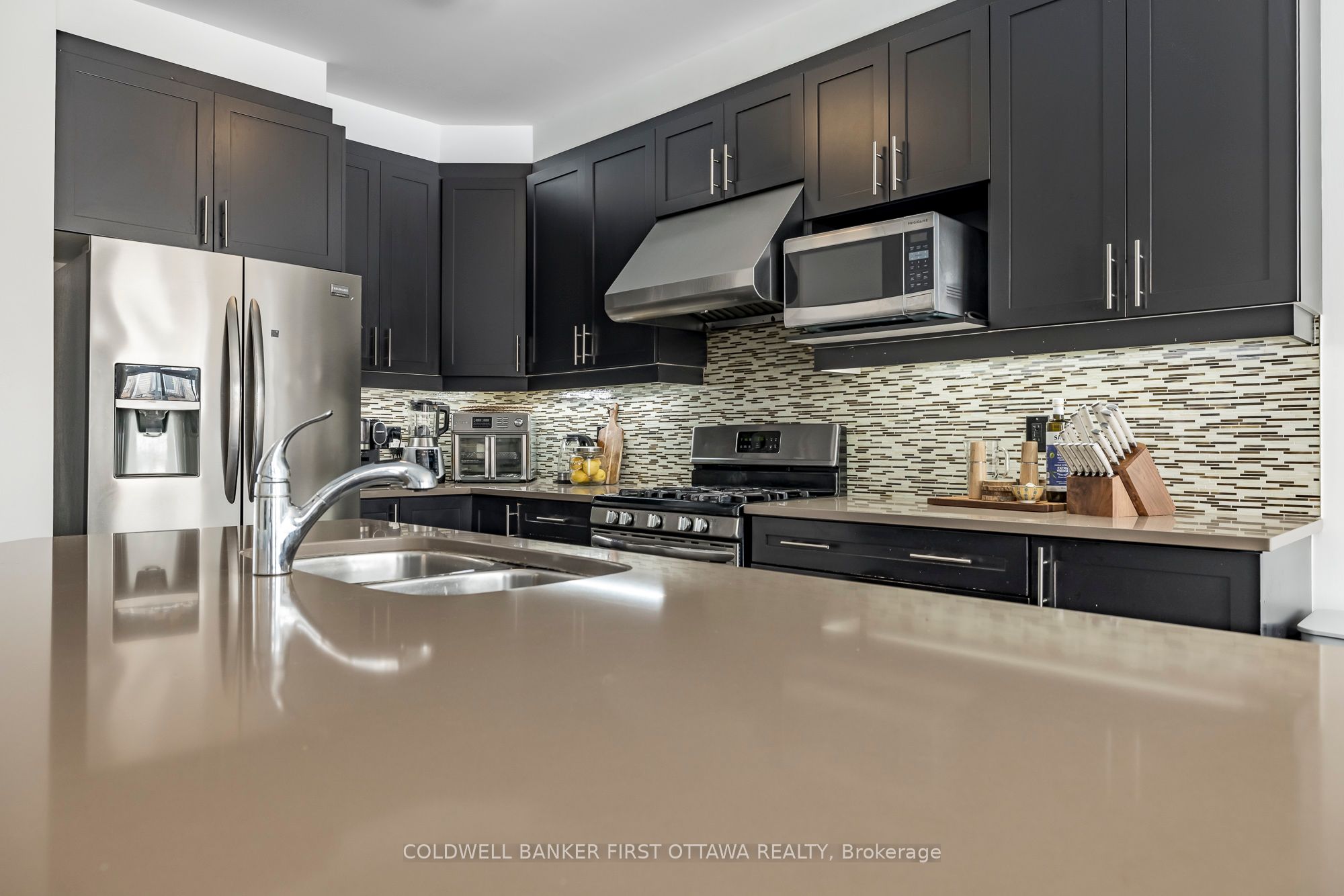 170 FLOWING CREEK Circle