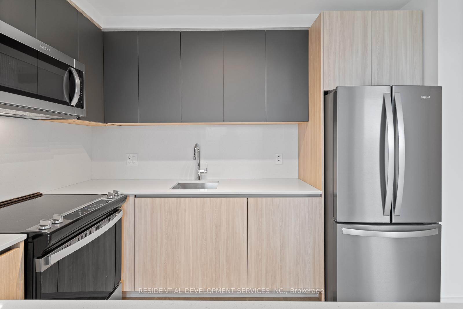 2 Bedrooms Condo at 3100 Keele,  Toronto For sale