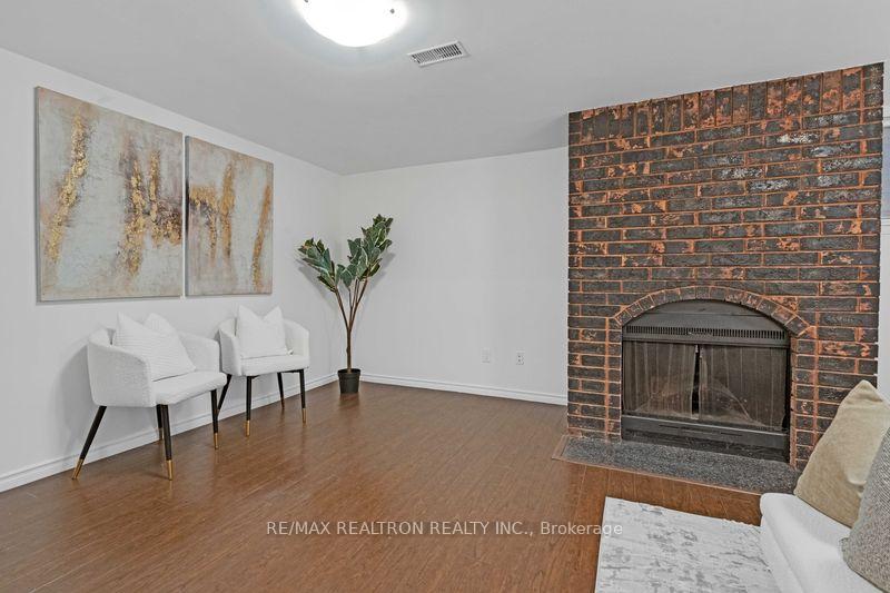 4 Bedrooms Condo at 296 Torresdale,  Toronto For sale