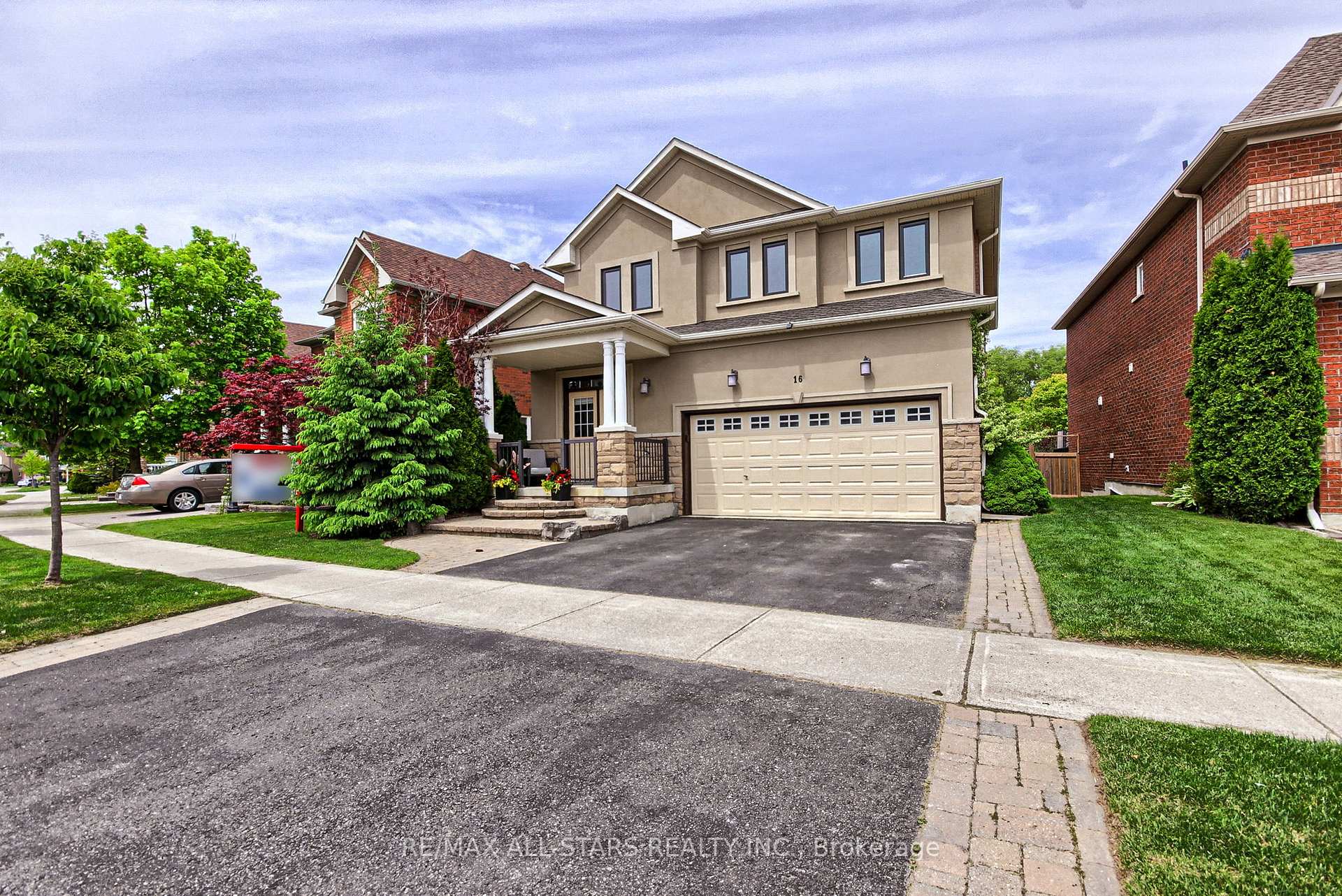 16 James Ratcliff Avenue, Whitchurch-Stouffville, ON L4A 1P2