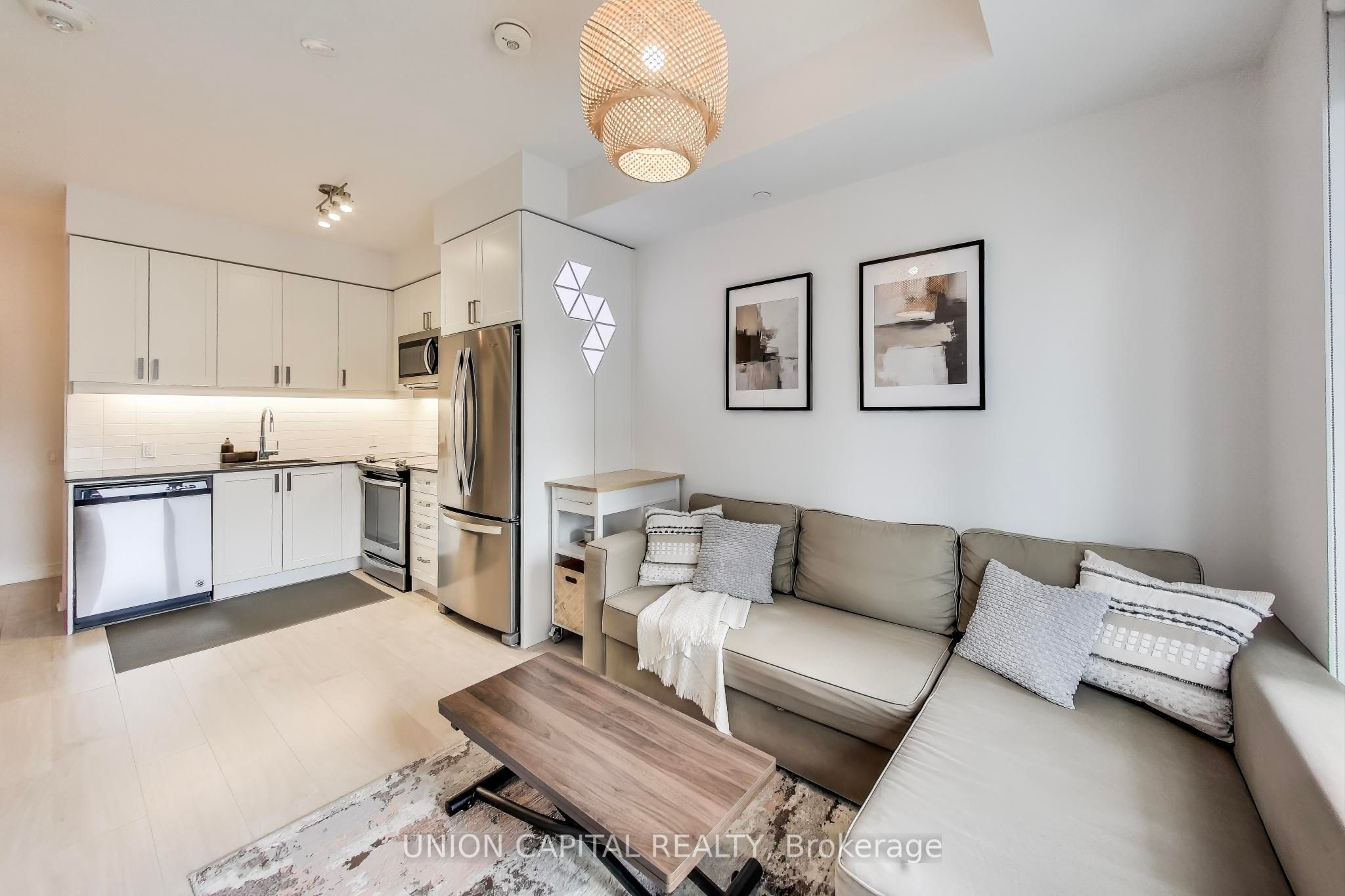 8 Nahani Way, #619