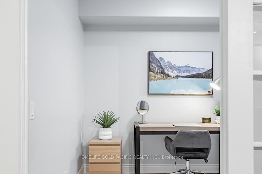 2 Bedrooms Condo at 78 Harrison Garden, Toronto For sale